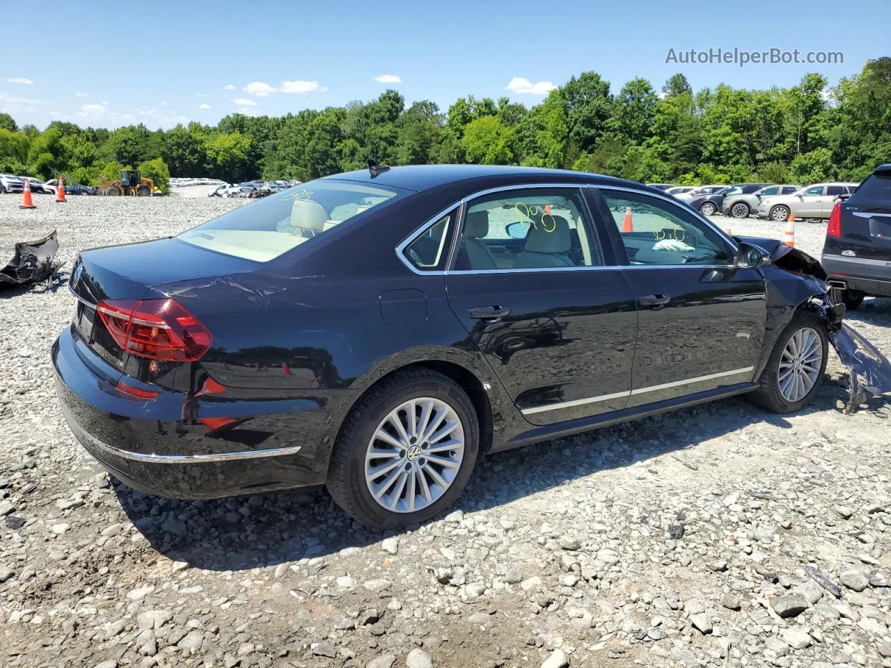 2017 Volkswagen Passat Se Черный vin: 1VWBT7A3XHC035959