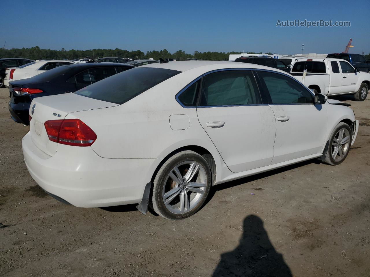 2015 Volkswagen Passat Se White vin: 1VWBV7A36FC036937