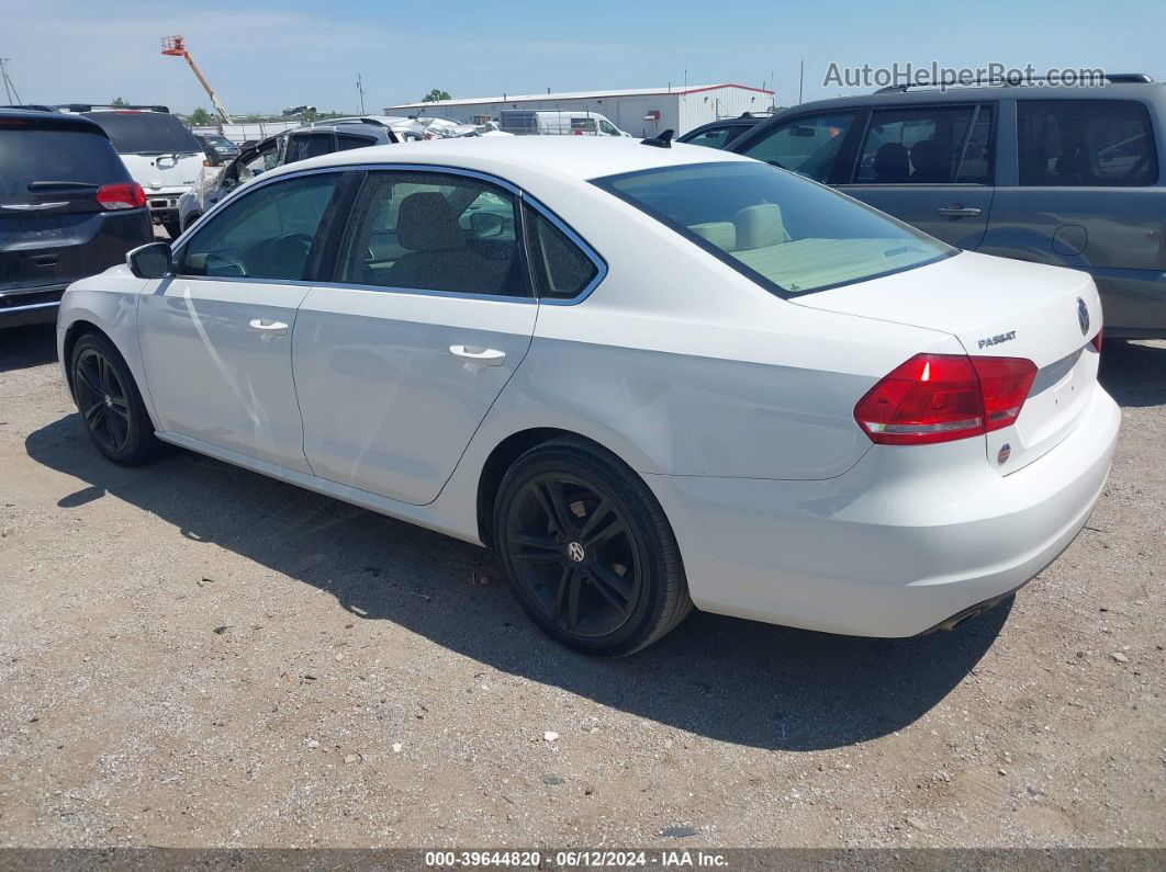 2015 Volkswagen Passat 2.0l Tdi Se White vin: 1VWBV7A37FC082924