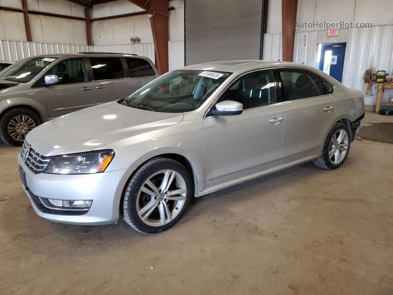 2015 Volkswagen Passat Se Серебряный vin: 1VWBV7A38FC084620