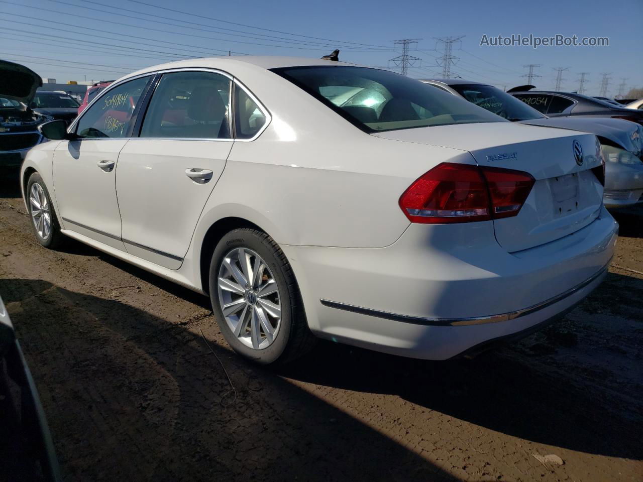 2012 Volkswagen Passat Sel White vin: 1VWCH7A33CC034375