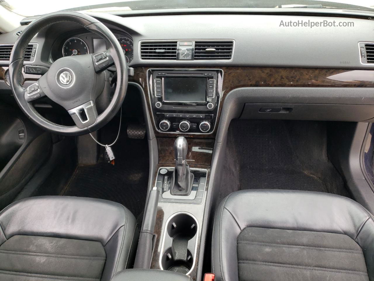 2015 Volkswagen Passat Sel Синий vin: 1VWCM7A35FC073114