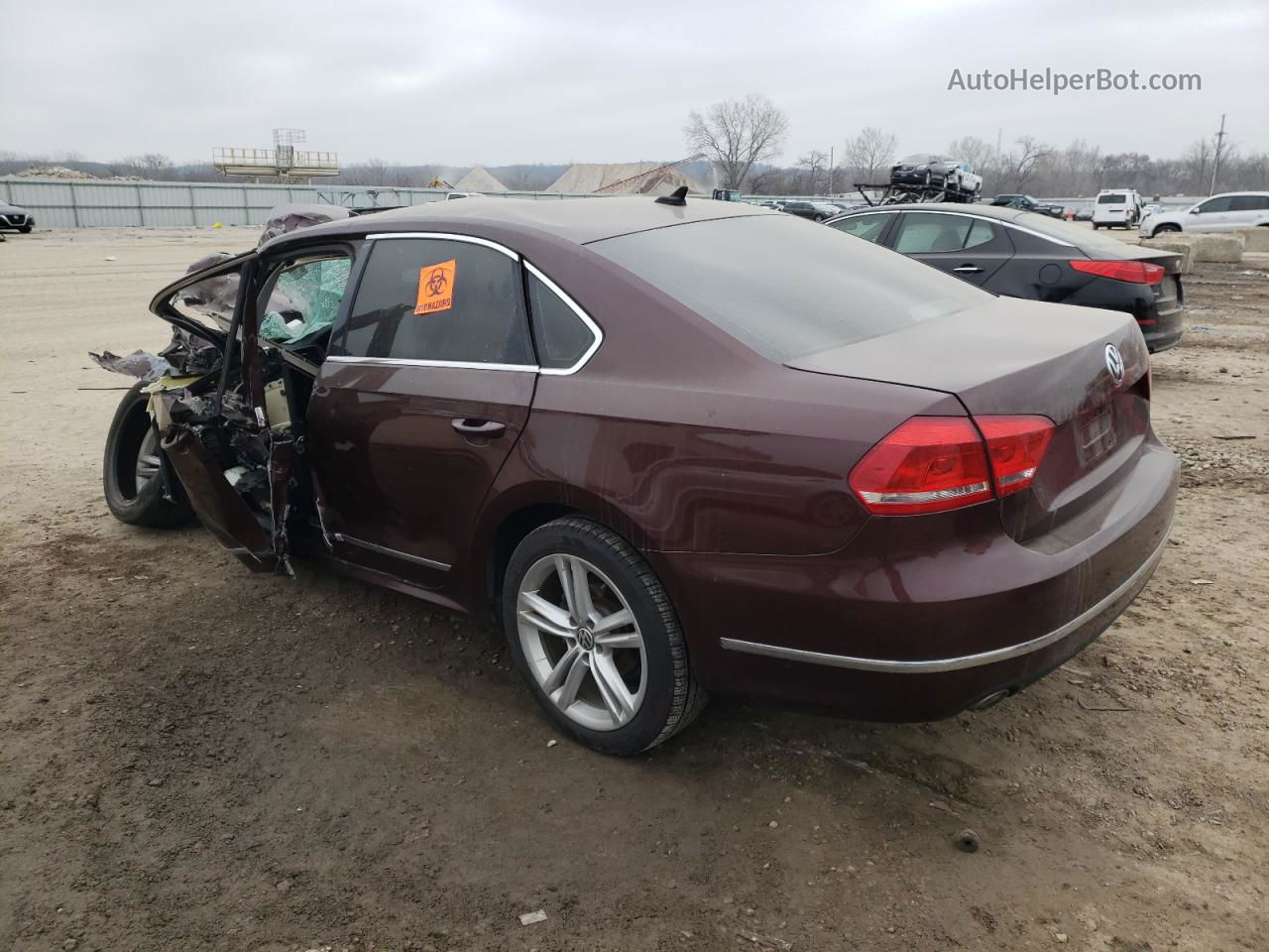 2014 Volkswagen Passat Sel Maroon vin: 1VWCN7A31EC033690