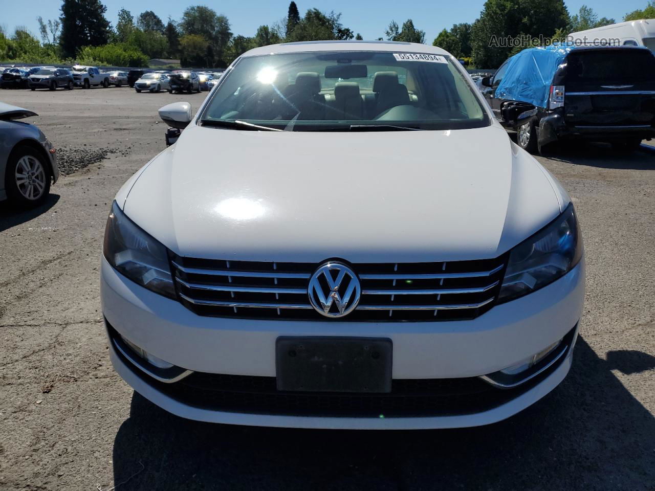 2012 Volkswagen Passat Sel White vin: 1VWCN7A32CC076917