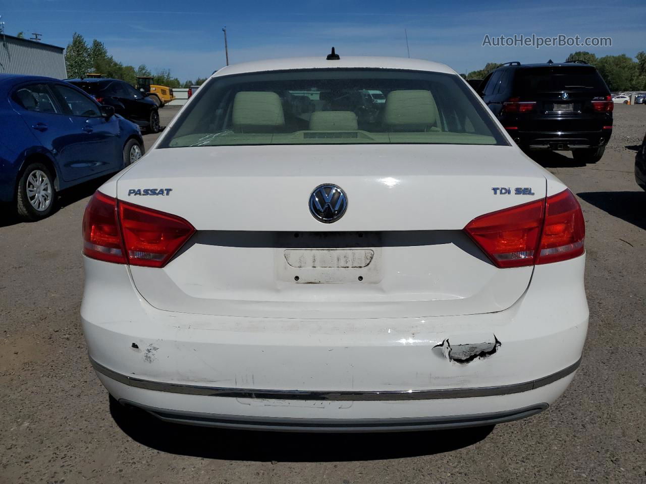 2012 Volkswagen Passat Sel White vin: 1VWCN7A32CC076917