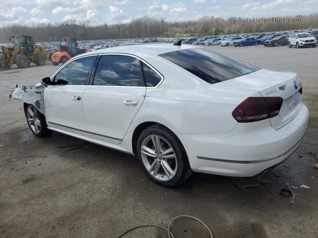 2013 Volkswagen Passat Sel White vin: 1VWCN7A32DC053767