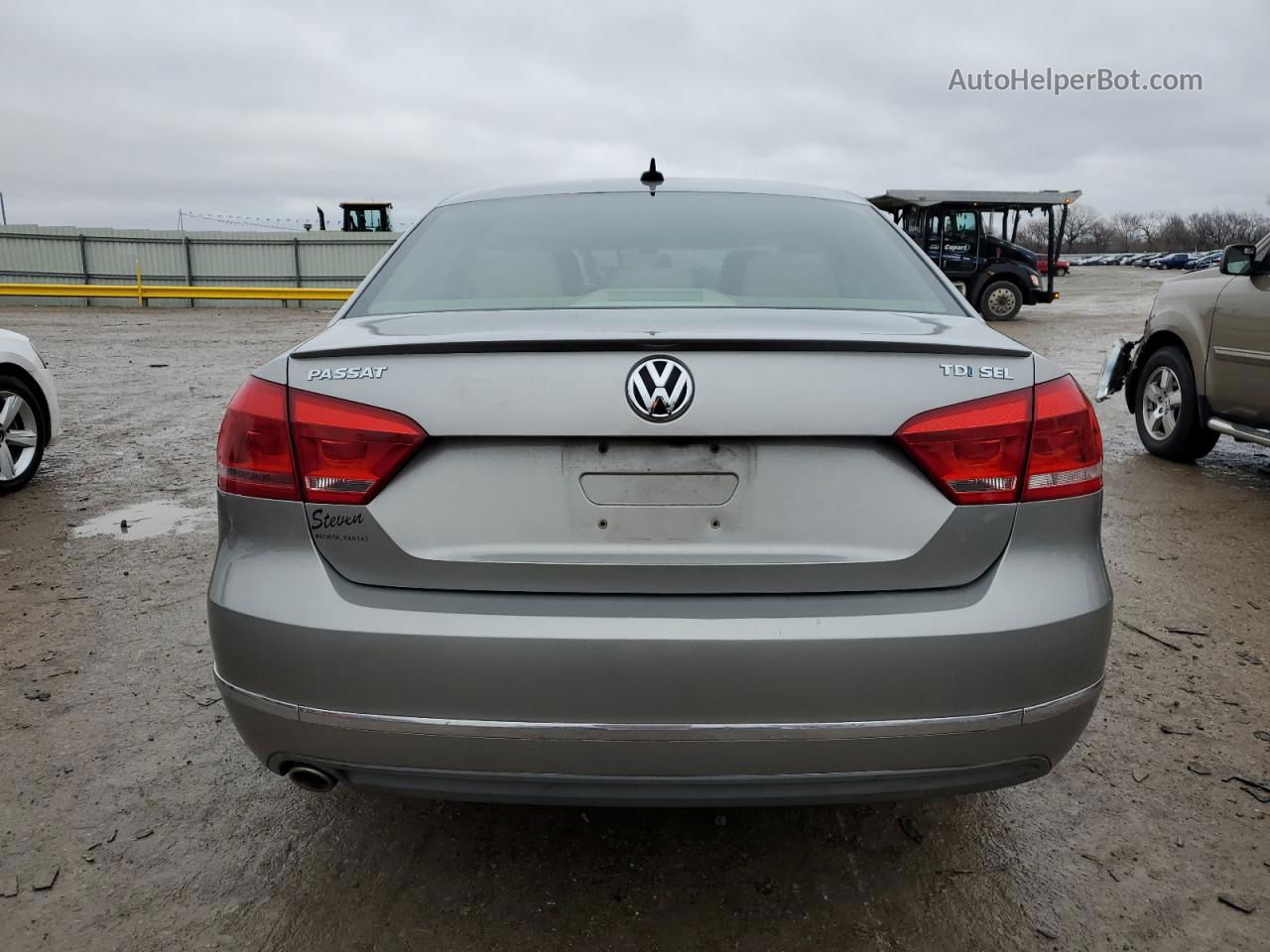 2013 Volkswagen Passat Sel Silver vin: 1VWCN7A34DC017918