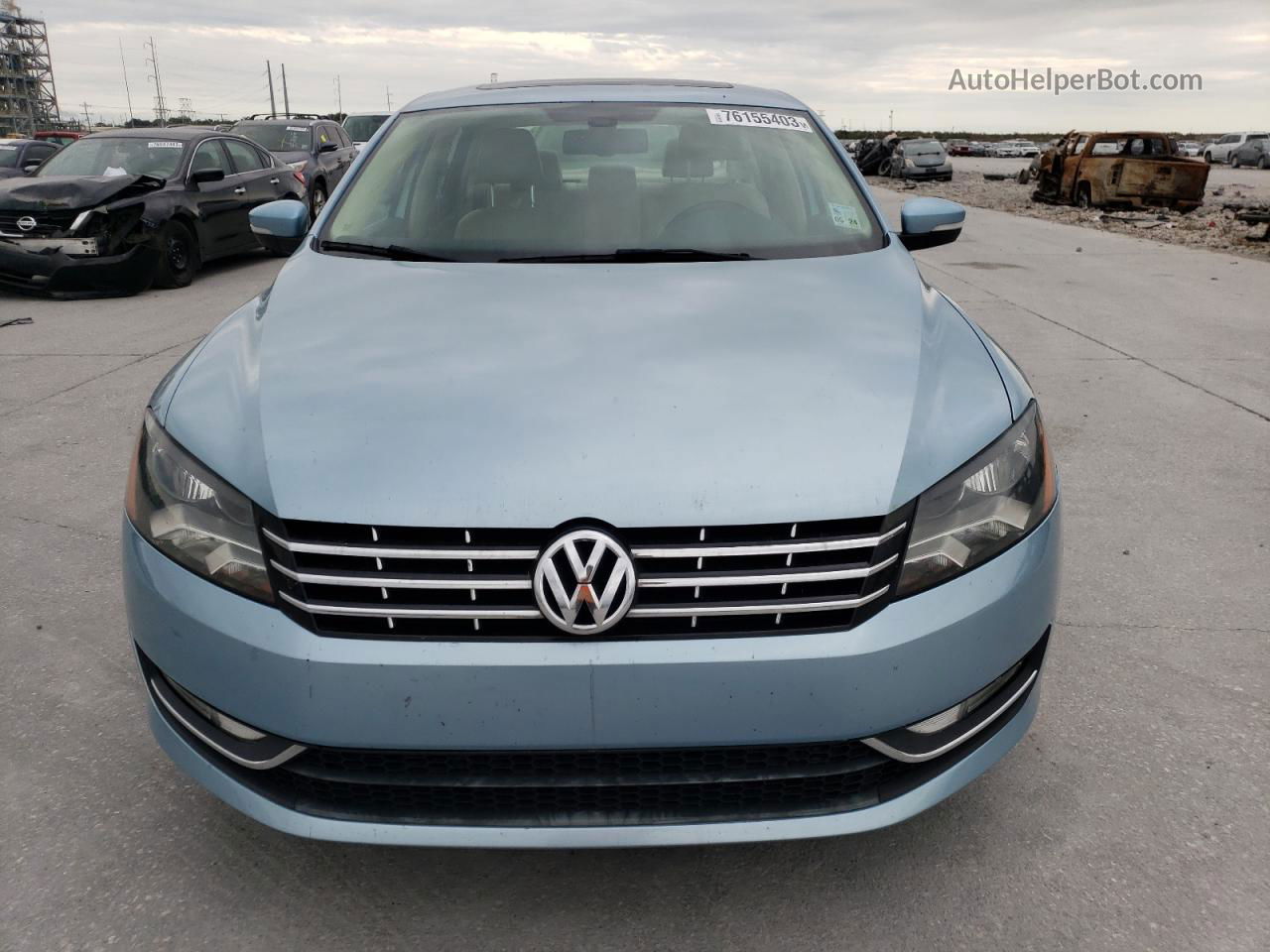 2013 Volkswagen Passat Sel Синий vin: 1VWCN7A34DC099682