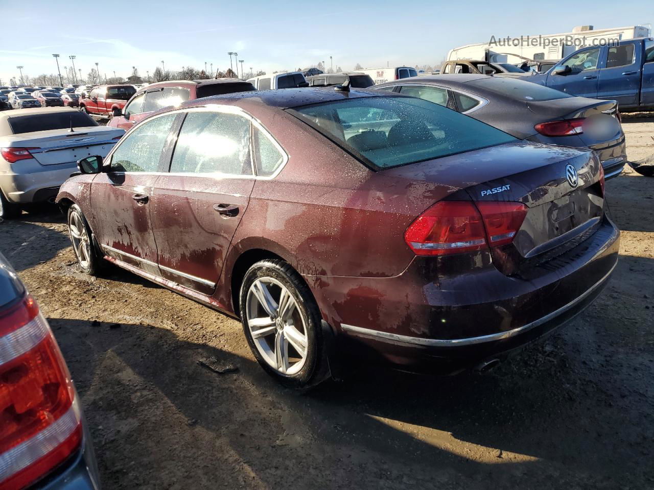 2014 Volkswagen Passat Sel Бордовый vin: 1VWCN7A34EC051083