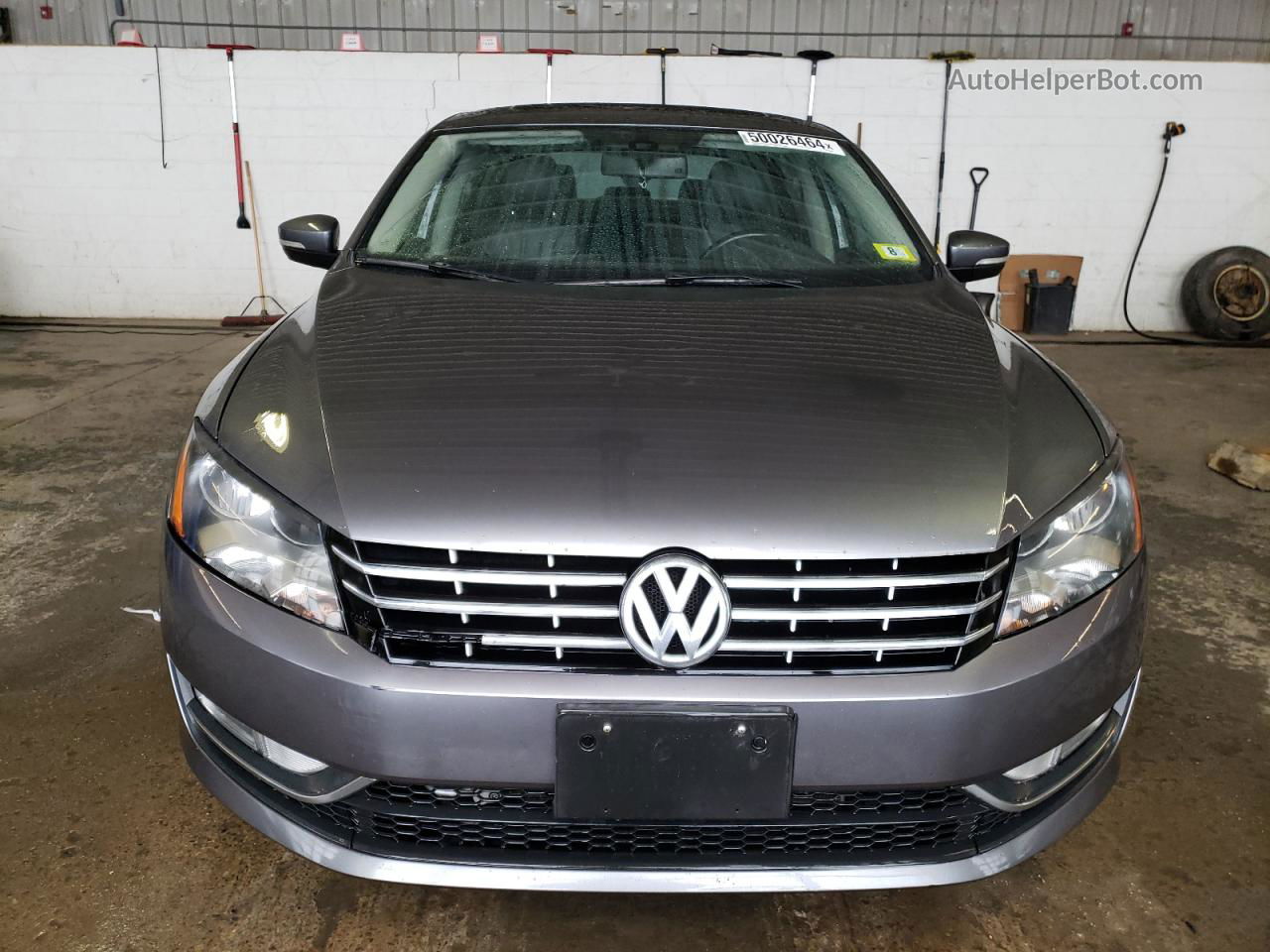 2014 Volkswagen Passat Sel Gray vin: 1VWCN7A35EC088143