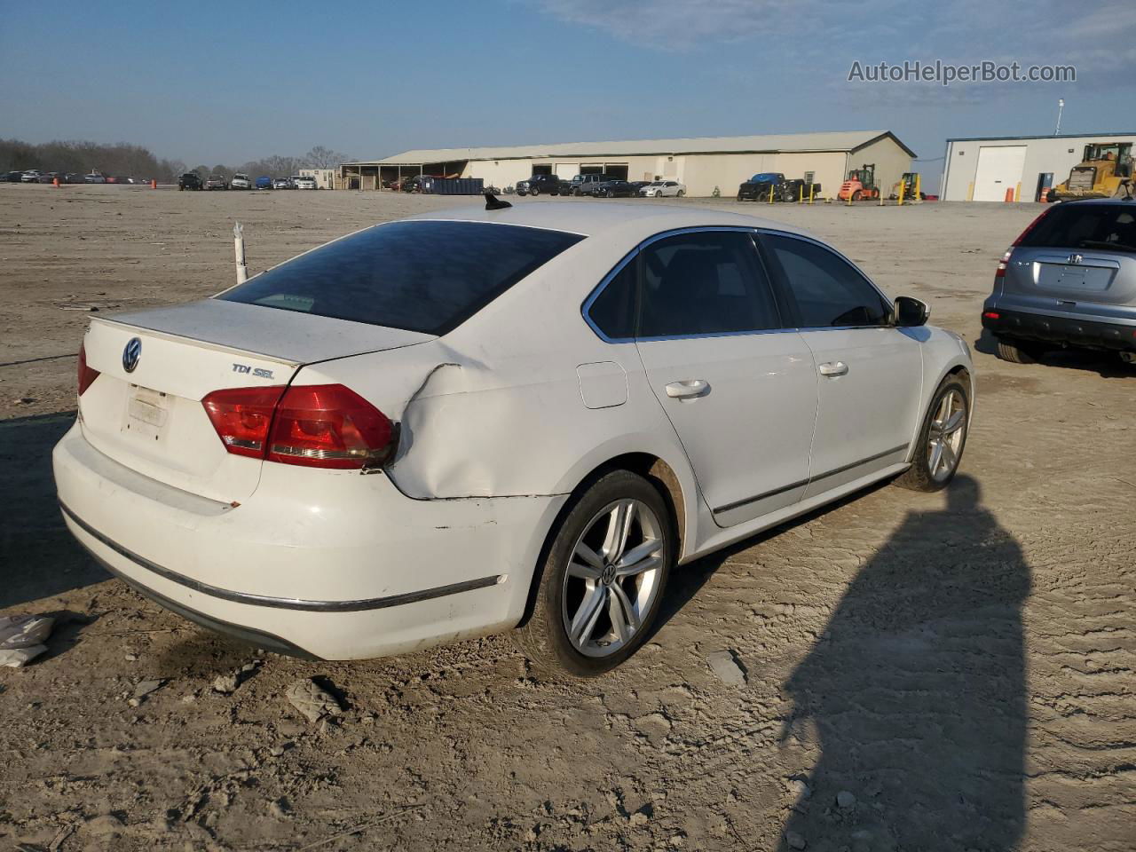 2014 Volkswagen Passat Sel White vin: 1VWCN7A35EC119052