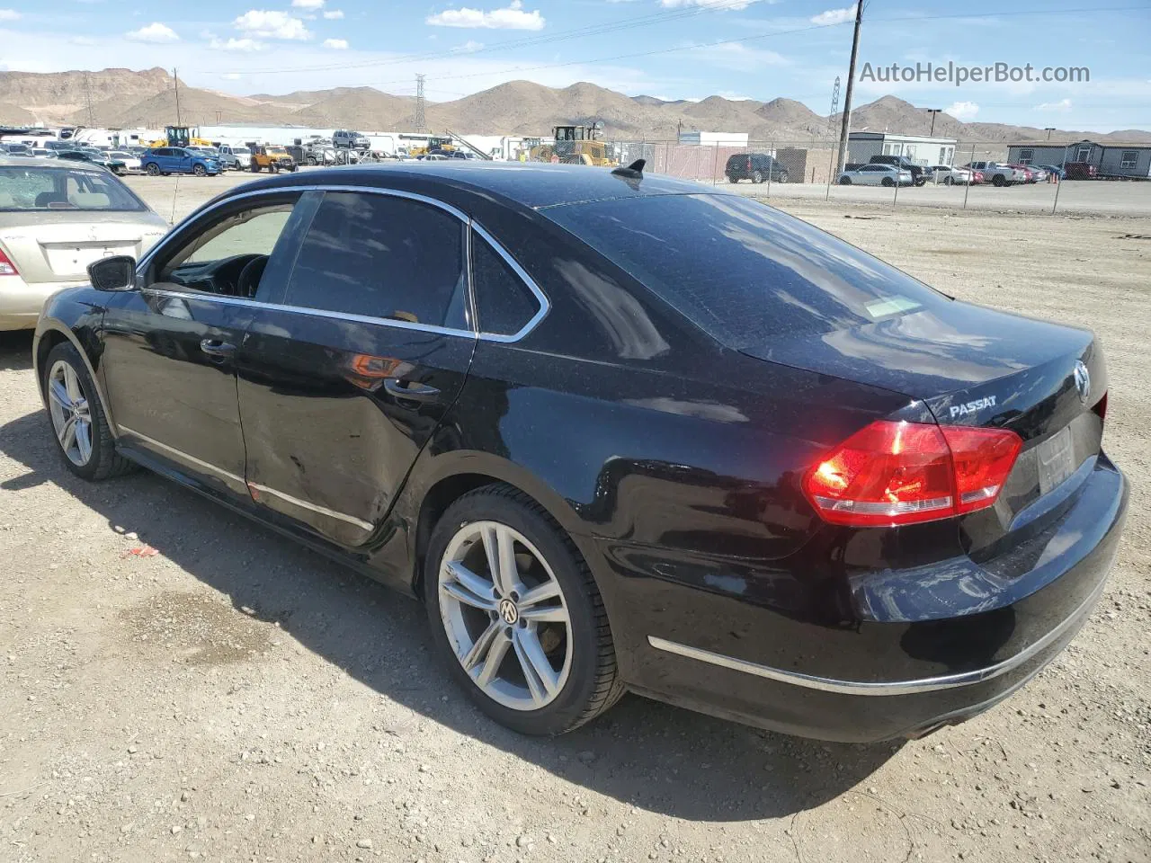 2014 Volkswagen Passat Sel Black vin: 1VWCN7A37EC018336