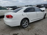 2012 Volkswagen Passat Sel White vin: 1VWCN7A38CC081751