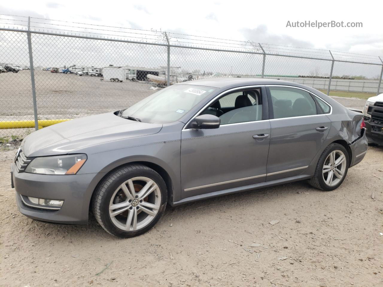 2014 Volkswagen Passat Sel Gray vin: 1VWCN7A38EC034741