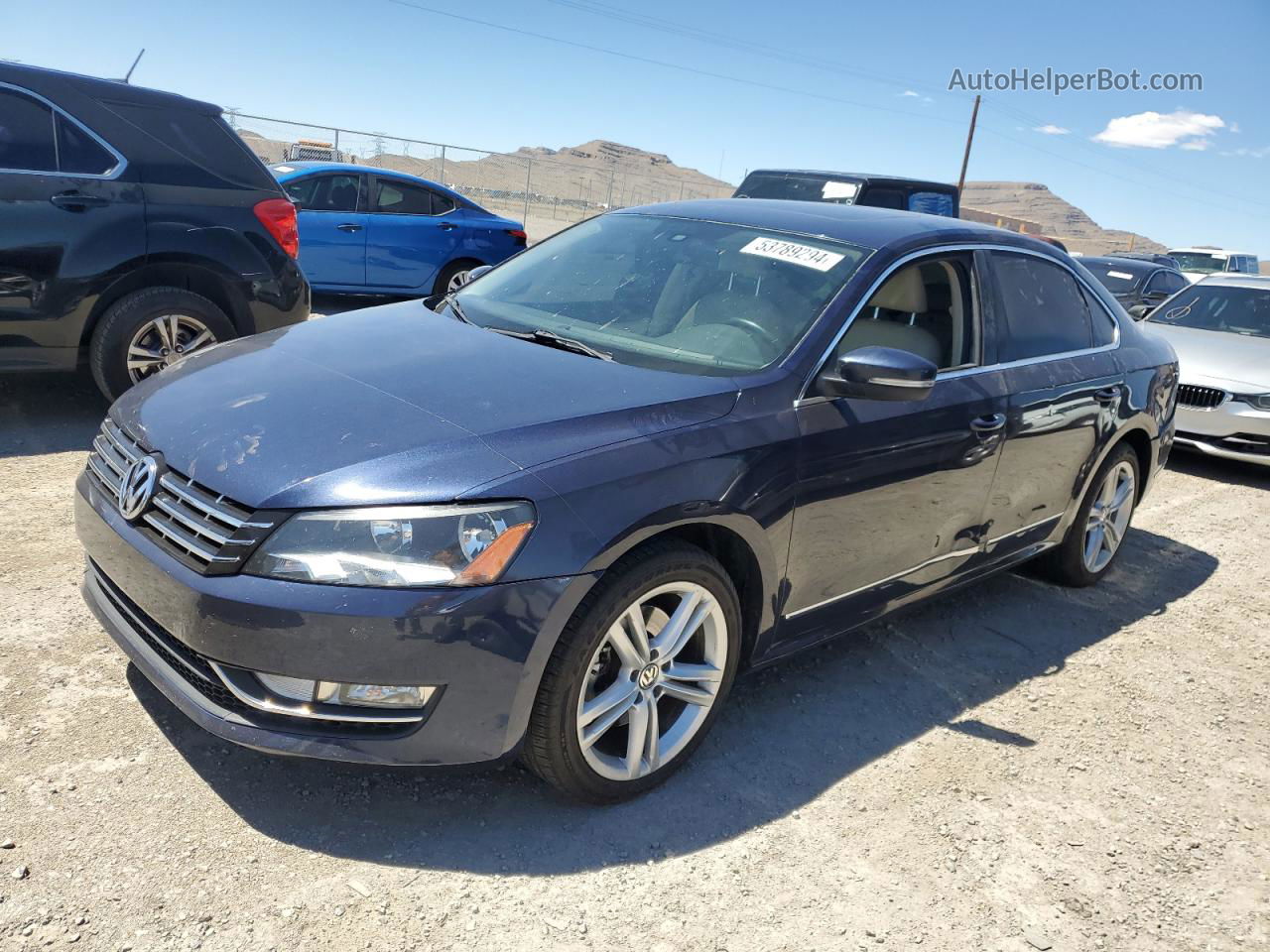 2014 Volkswagen Passat Sel Blue vin: 1VWCN7A38EC038742