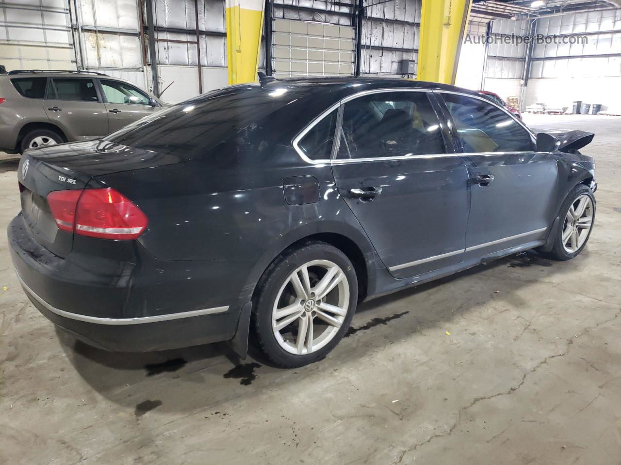 2013 Volkswagen Passat Sel Black vin: 1VWCN7A39DC048677