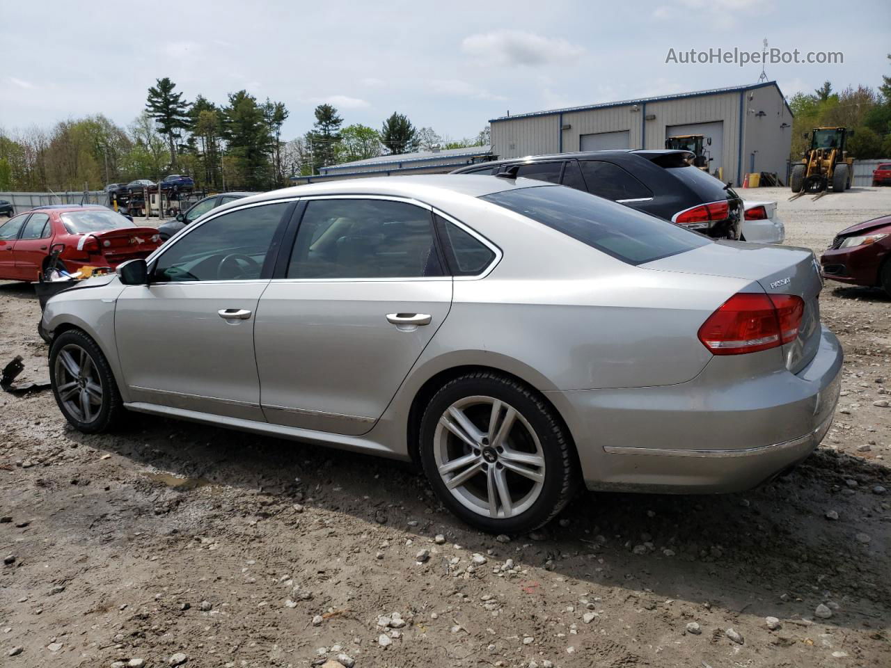 2014 Volkswagen Passat Sel Серебряный vin: 1VWCN7A39EC100424