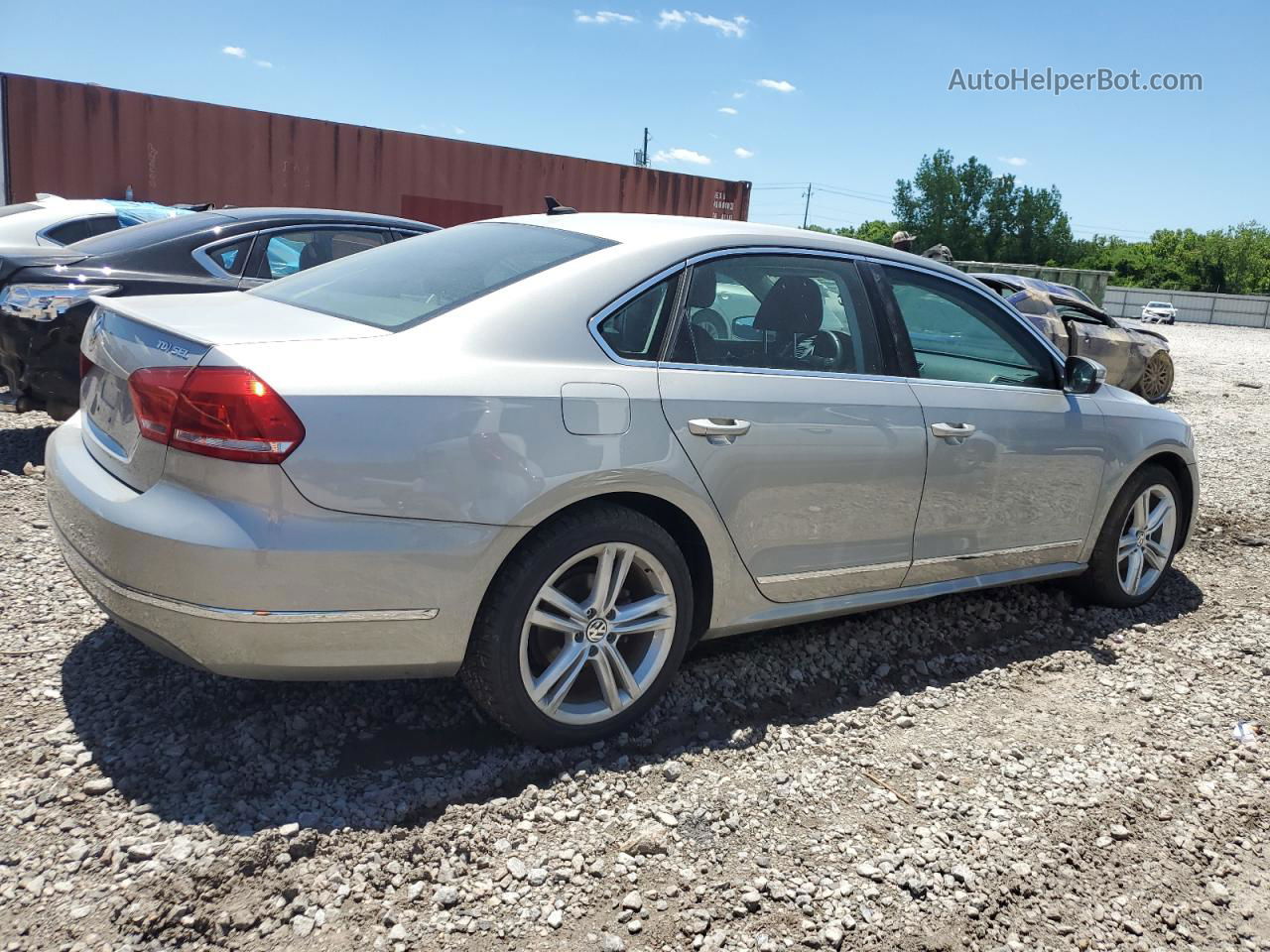 2013 Volkswagen Passat Sel Silver vin: 1VWCN7A3XDC112015