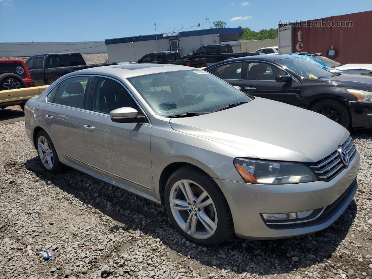 2013 Volkswagen Passat Sel Серебряный vin: 1VWCN7A3XDC112015