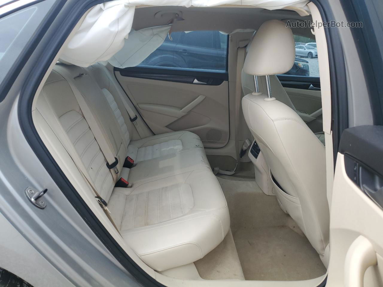 2014 Volkswagen Passat Sel Серебряный vin: 1VWCN7A3XEC073136