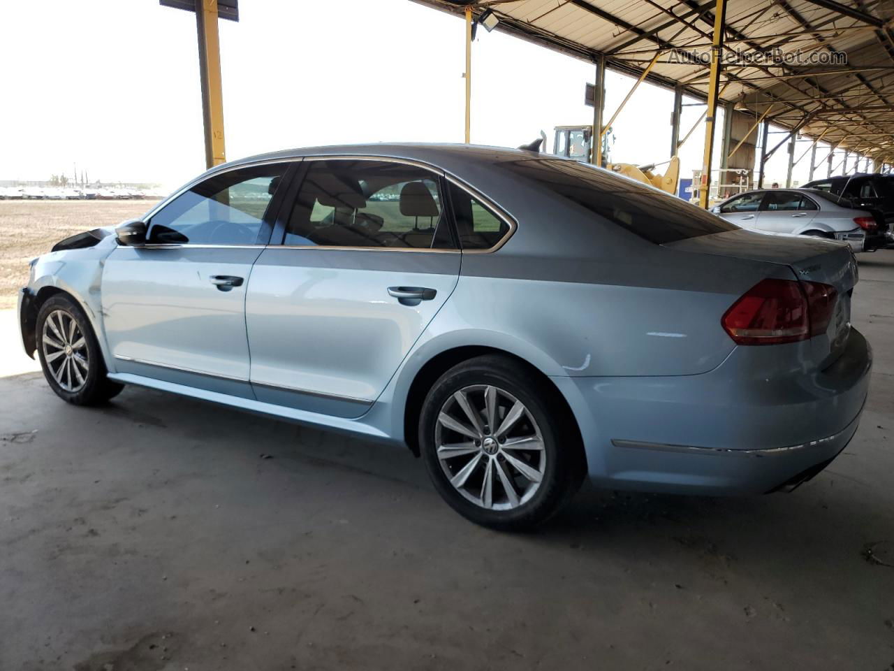 2012 Volkswagen Passat Sel Синий vin: 1VWCP7A30CC040878