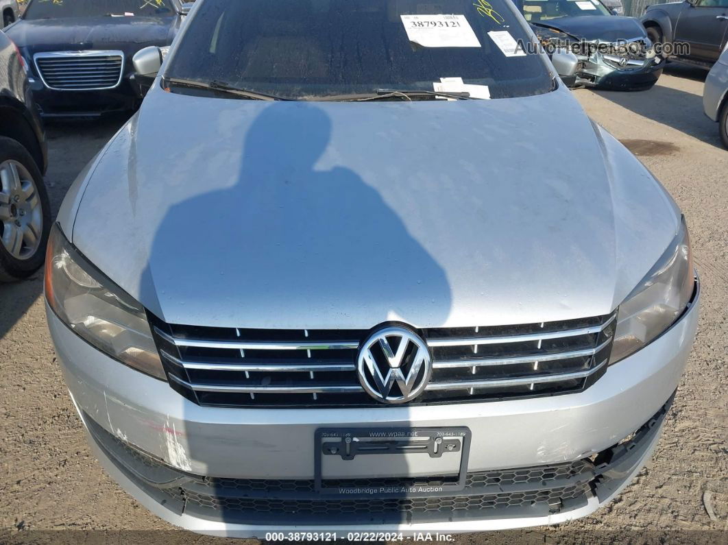 2013 Volkswagen Passat 2.5l Sel Silver vin: 1VWCP7A33DC016947