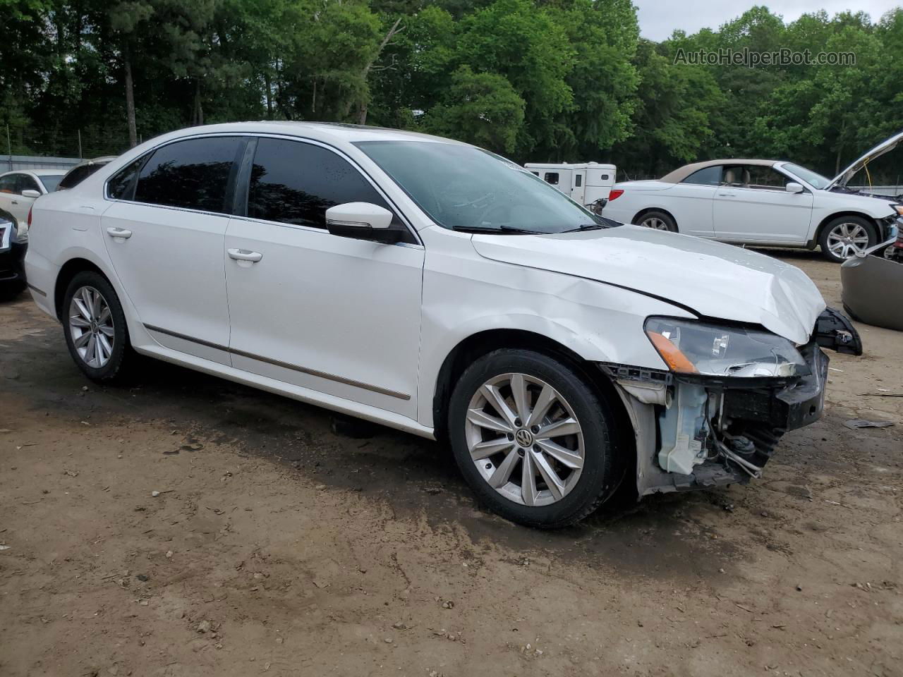 2013 Volkswagen Passat Sel White vin: 1VWCP7A38DC016684