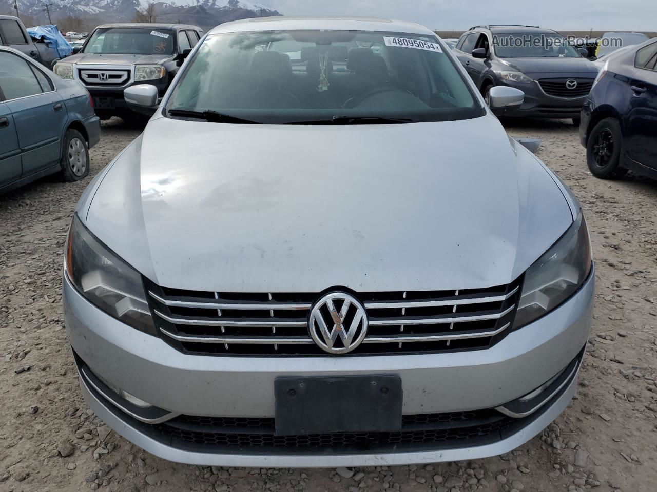 2013 Volkswagen Passat Sel Серебряный vin: 1VWCP7A3XDC078846