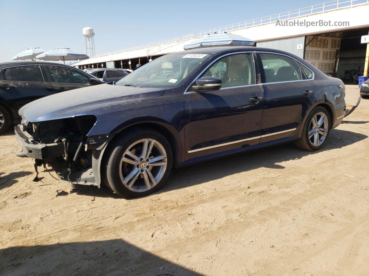 2014 Volkswagen Passat Sel Синий vin: 1VWCS7A30EC005338