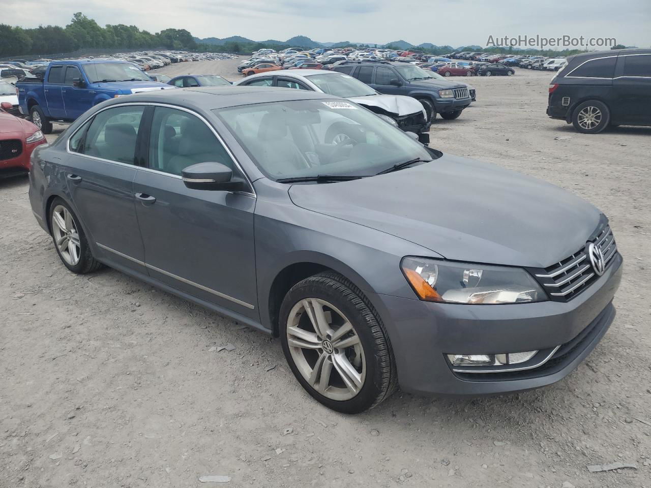 2015 Volkswagen Passat Sel Gray vin: 1VWCS7A32FC013815