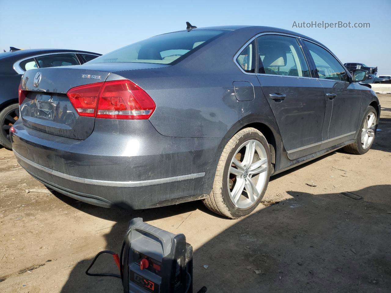 2014 Volkswagen Passat Sel Gray vin: 1VWCS7A39EC026625