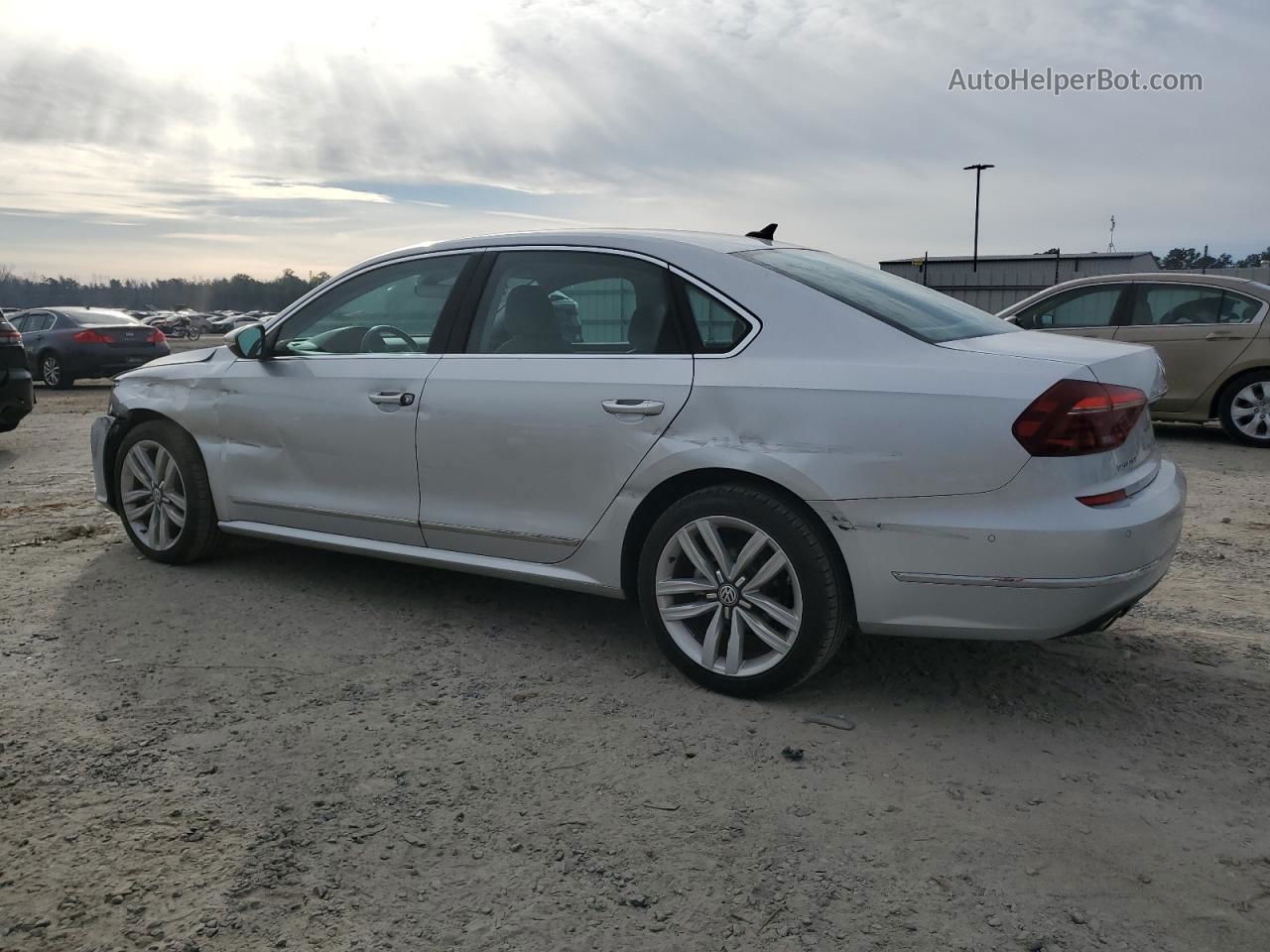 2017 Volkswagen Passat Sel Premium Silver vin: 1VWCT7A30HC022108