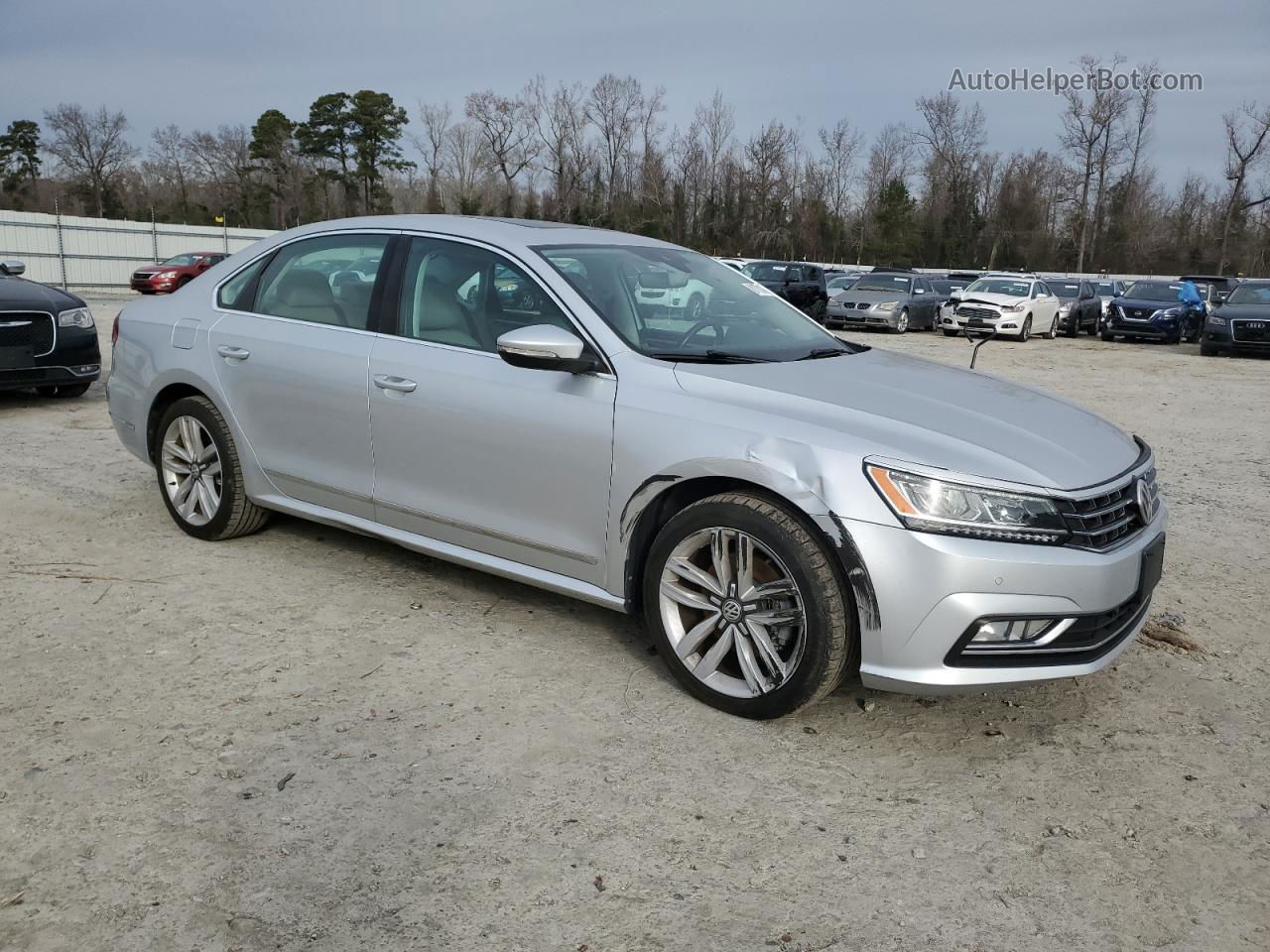 2017 Volkswagen Passat Sel Premium Серебряный vin: 1VWCT7A30HC022108