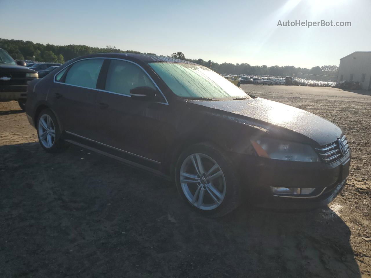 2014 Volkswagen Passat Sel Maroon vin: 1VWCT7A31EC012974