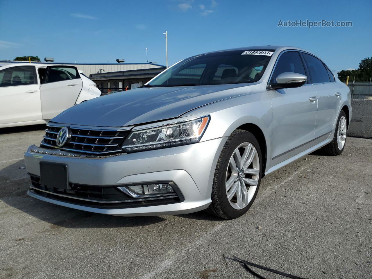 2016 Volkswagen Passat Sel Silver vin: 1VWCT7A34GC063114