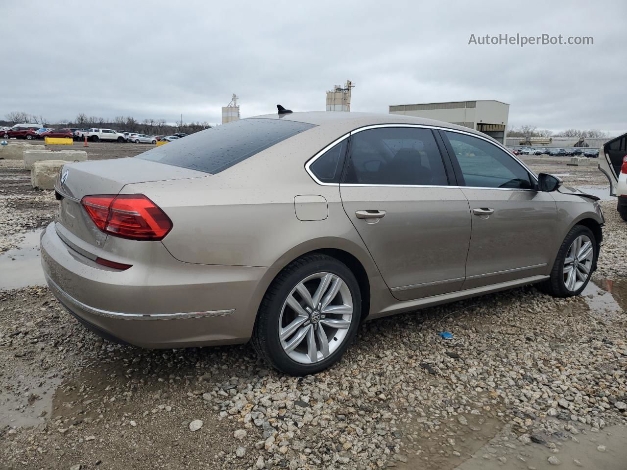 2016 Volkswagen Passat Sel Tan vin: 1VWCT7A35GC066068