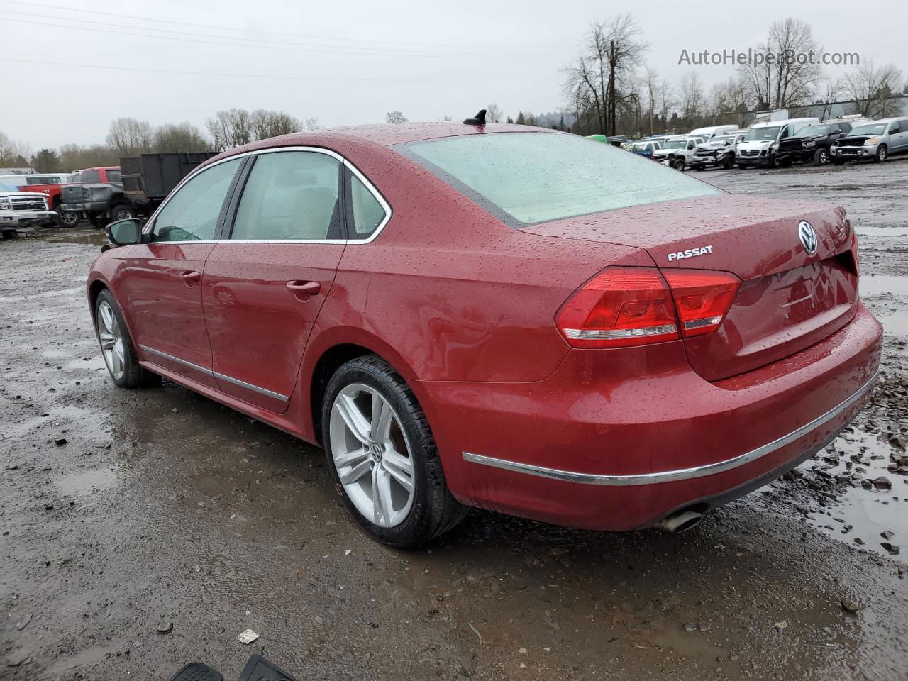 2015 Volkswagen Passat Sel Красный vin: 1VWCT7A37FC041218