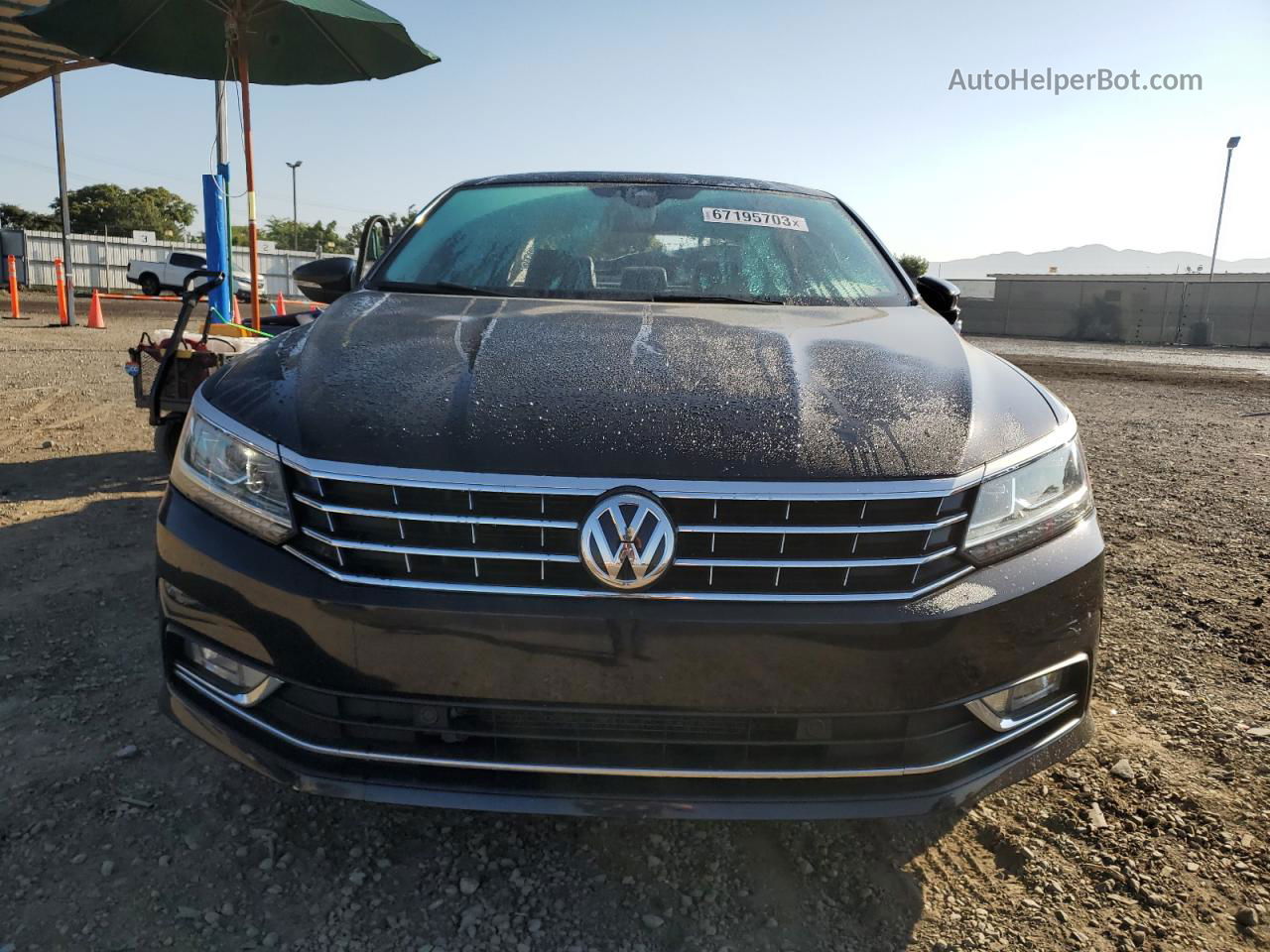 2017 Volkswagen Passat Sel Premium Черный vin: 1VWCT7A38HC017478