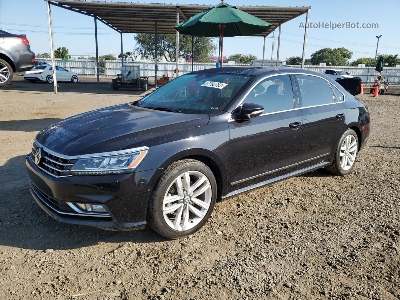 2017 Volkswagen Passat Sel Premium Черный vin: 1VWCT7A38HC017478