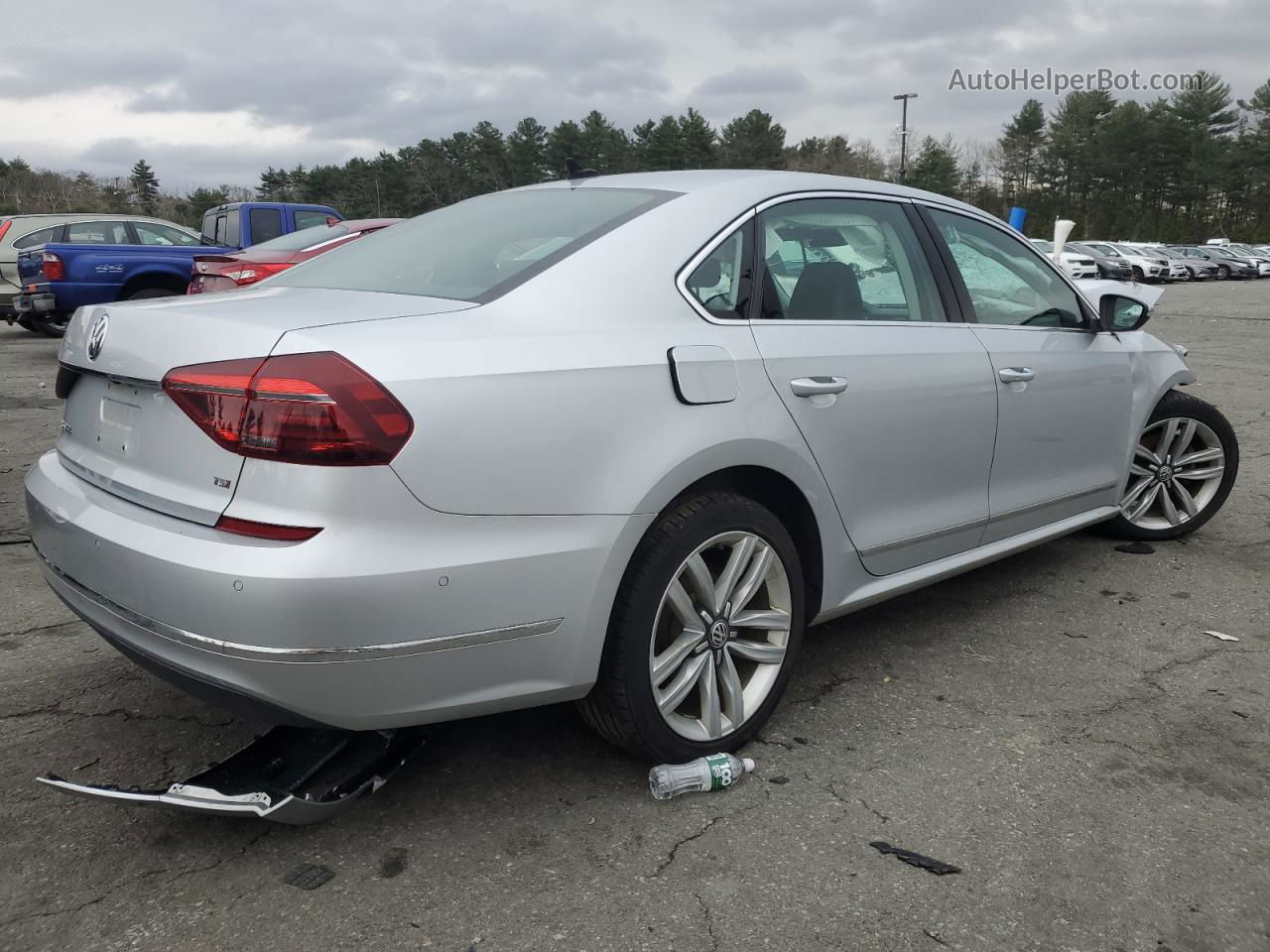 2017 Volkswagen Passat Sel Premium Серебряный vin: 1VWCT7A38HC062601