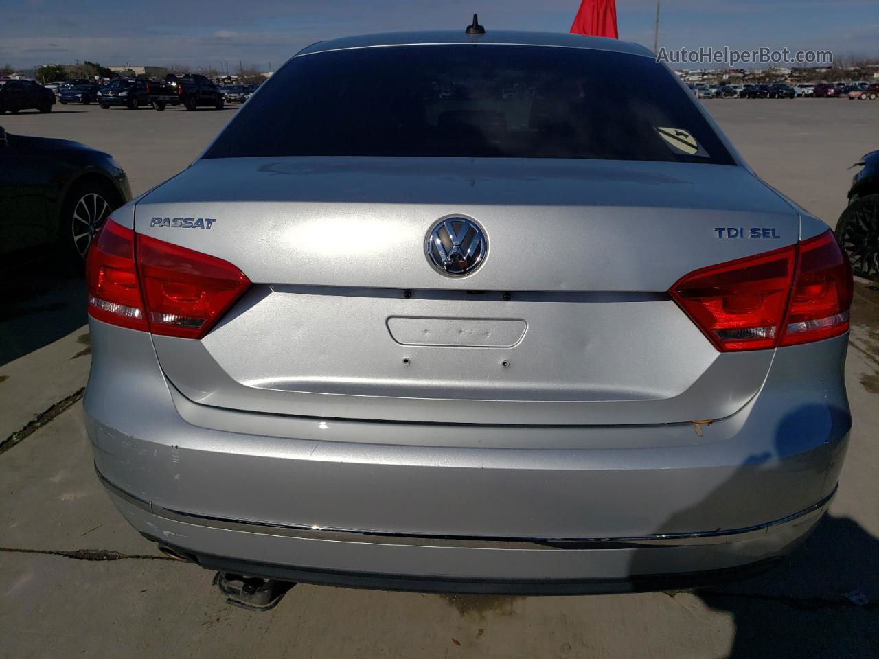 2015 Volkswagen Passat Sel Серебряный vin: 1VWCV7A30FC081747