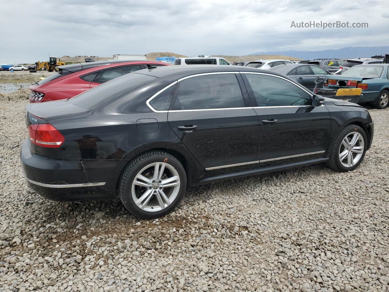 2015 Volkswagen Passat Sel Black vin: 1VWCV7A32FC122282