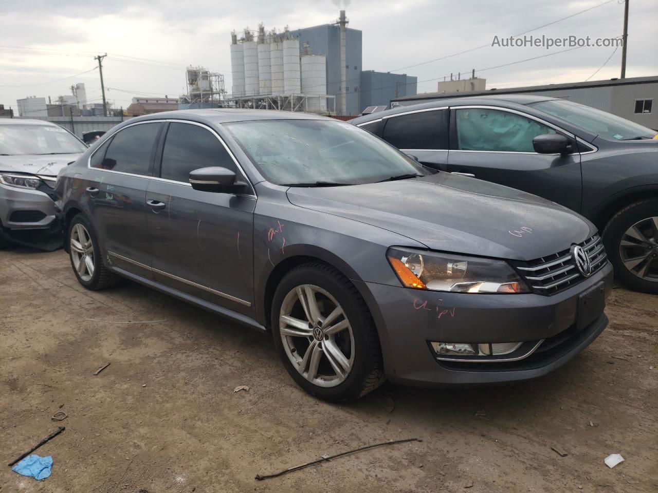 2015 Volkswagen Passat Sel Серый vin: 1VWCV7A38FC011204