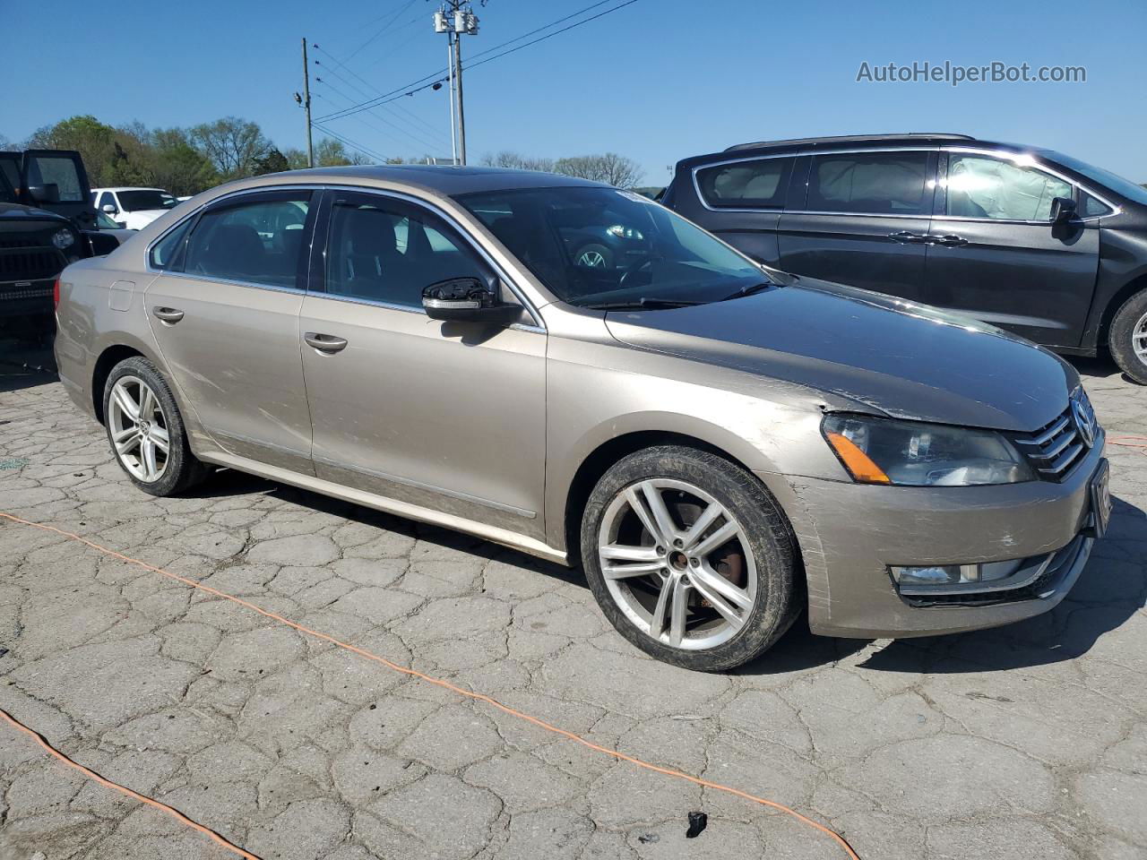 2015 Volkswagen Passat Sel Желто-коричневый vin: 1VWCV7A3XFC061893