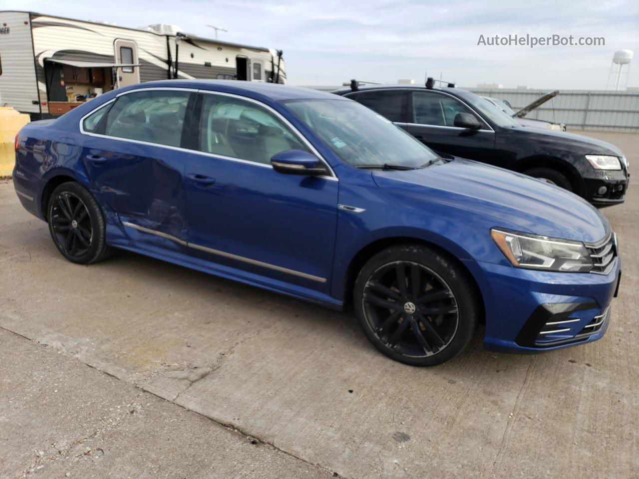 2017 Volkswagen Passat R-line Blue vin: 1VWDT7A30HC013851