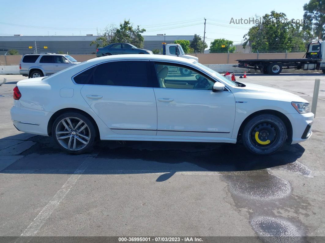 2017 Volkswagen Passat 1.8t R-line White vin: 1VWDT7A30HC014188