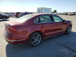 2017 Volkswagen Passat R-line Красный vin: 1VWDT7A30HC069871