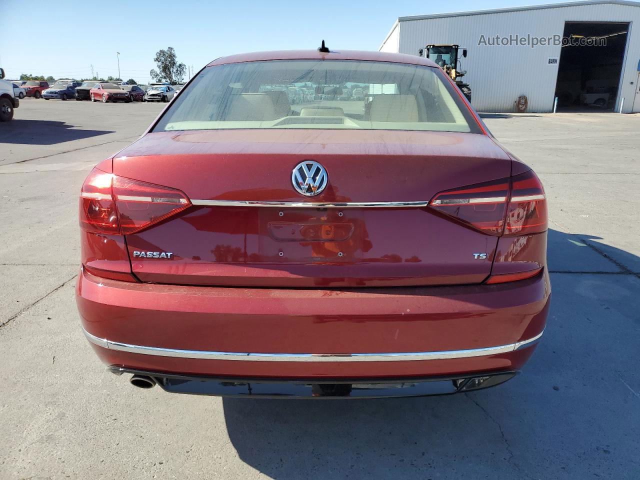 2017 Volkswagen Passat R-line Red vin: 1VWDT7A30HC069871