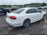 2017 Volkswagen Passat 1.8t R-line White vin: 1VWDT7A31HC019836