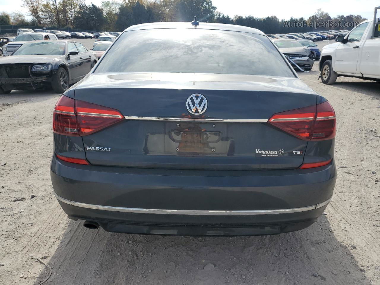 2017 Volkswagen Passat R-line Black vin: 1VWDT7A31HC078191